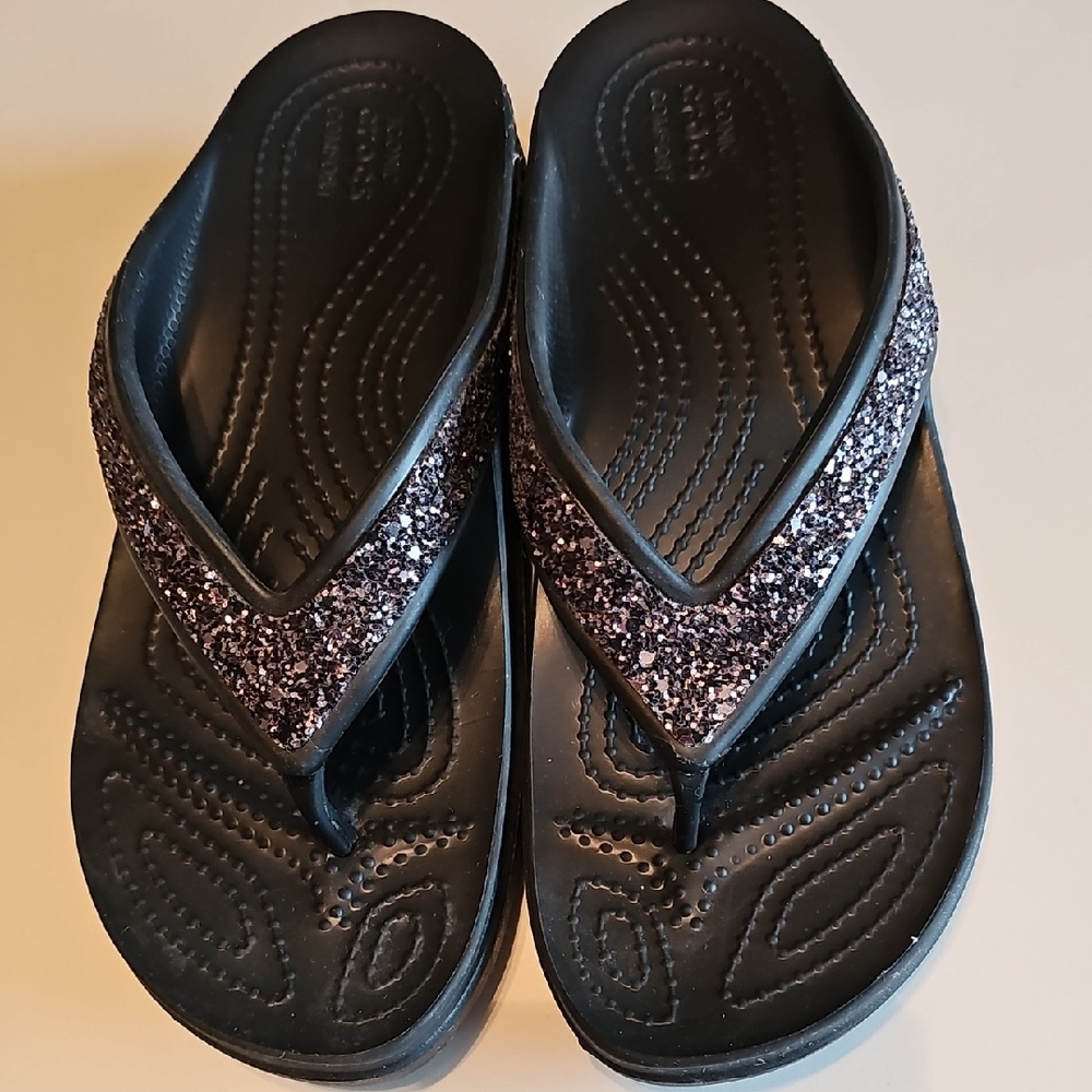 CROCS Black Iconic Comfort Slip-On Sandals